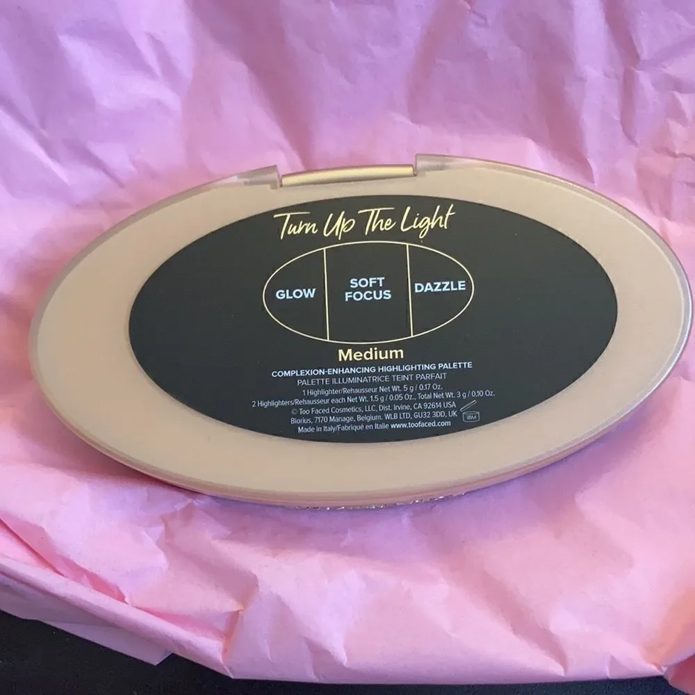 TooFaced Born This Way Highlighting Palettes Deep ONLY